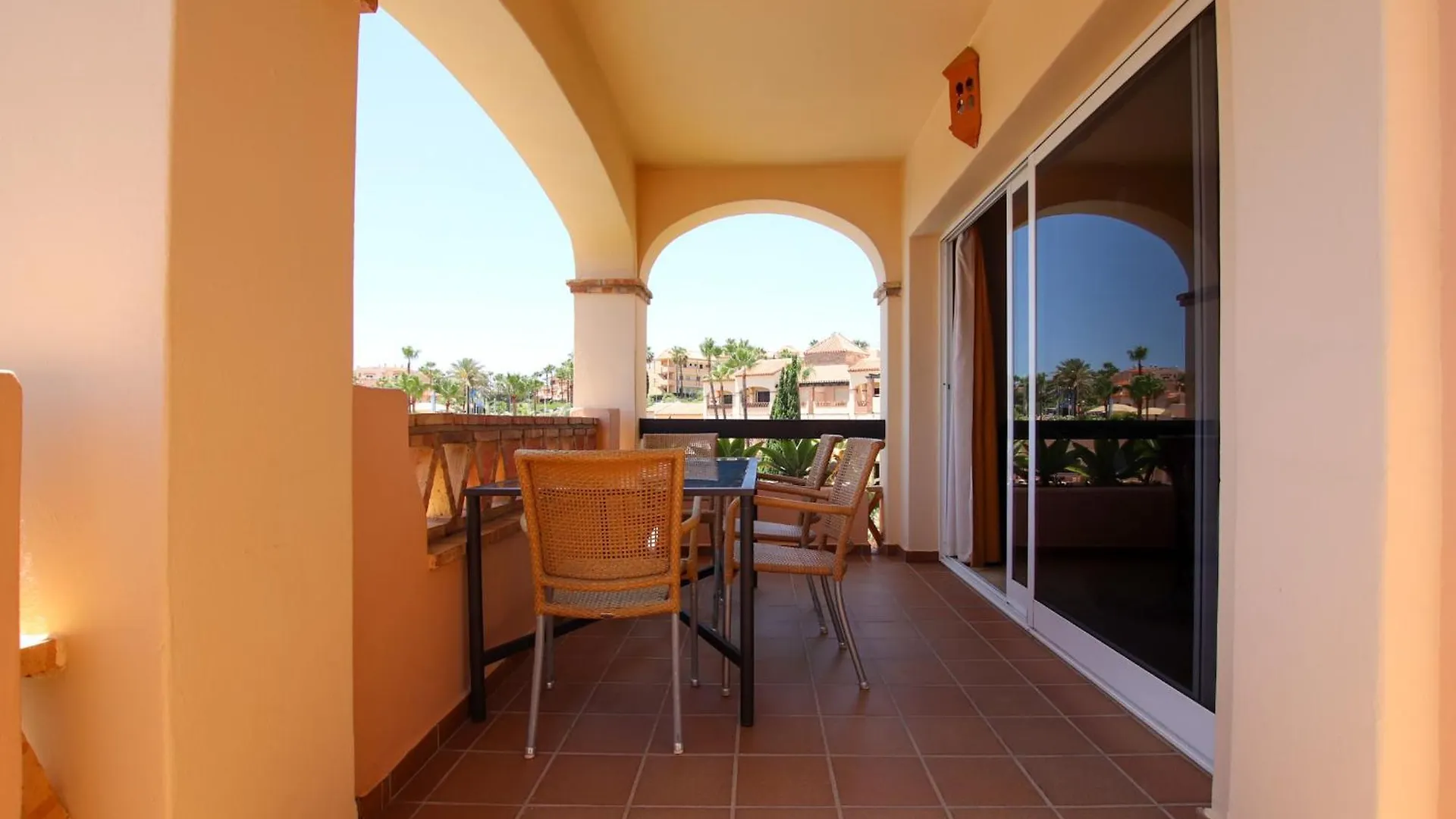 El FaroWyndham Grand Costa Del Sol公寓式酒店 3*, El Faro