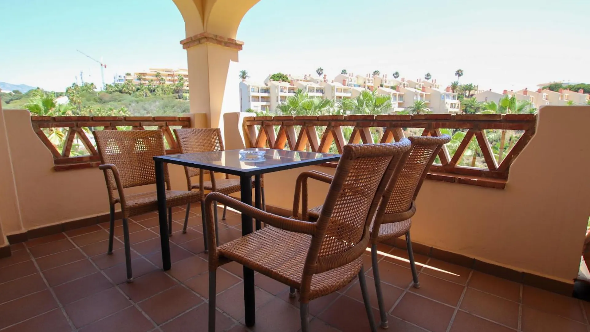 El FaroWyndham Grand Costa Del Sol公寓式酒店 西班牙