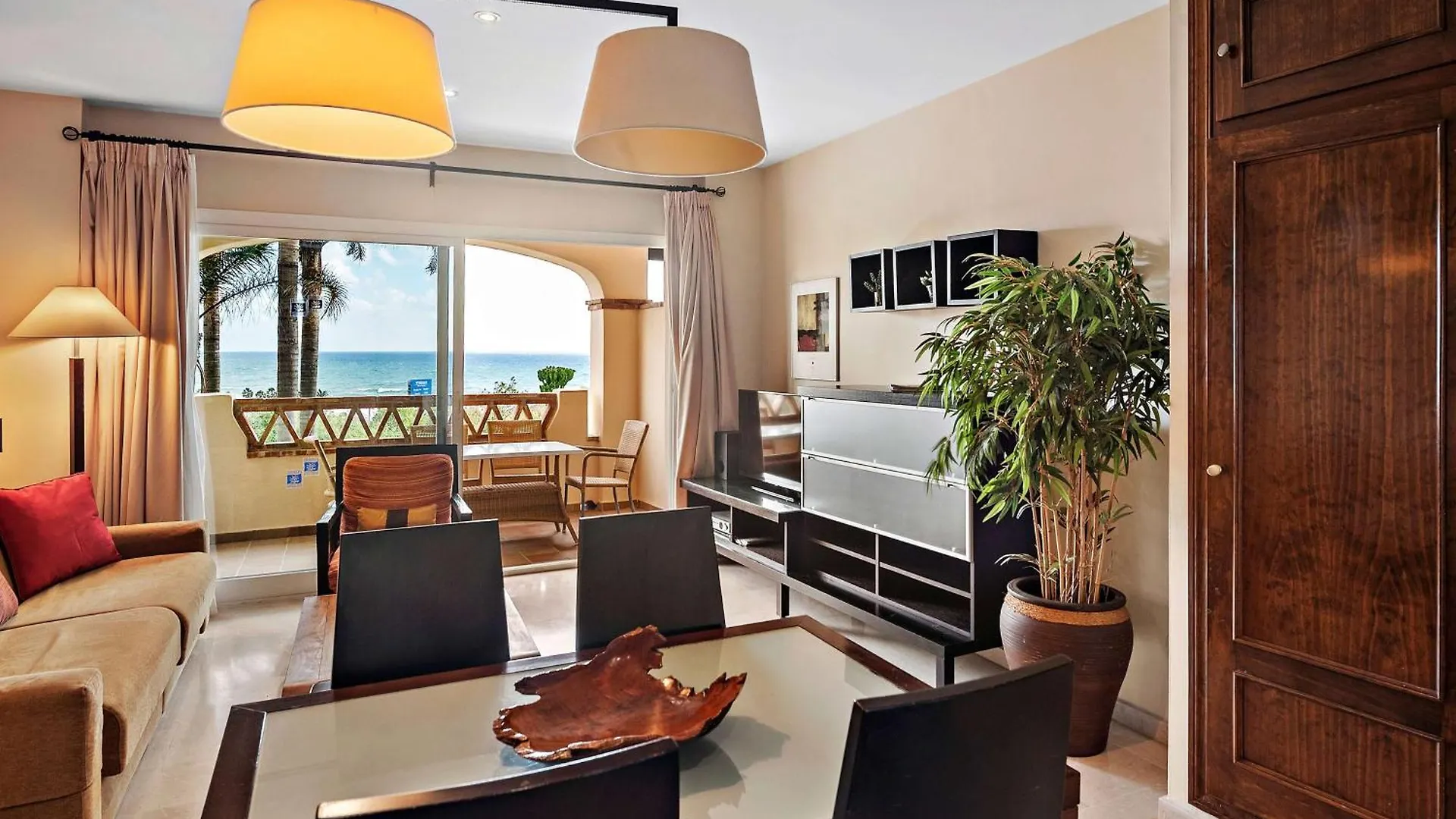 Wyndham Grand Residences Costa del Sol El Faro