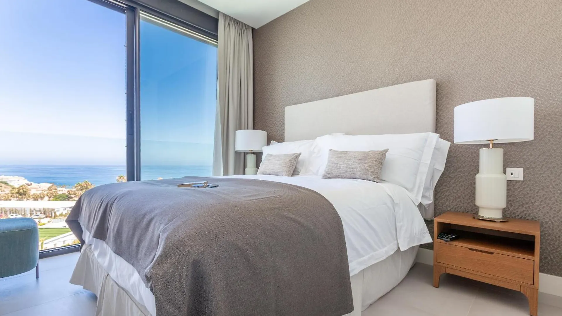 Wyndham Grand Costa Del Sol Aparthotel El Faro